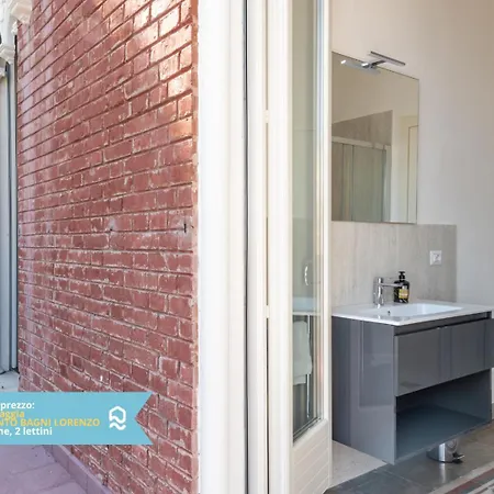 Vl05 - Porto Recanati, Leda Interno 5 *